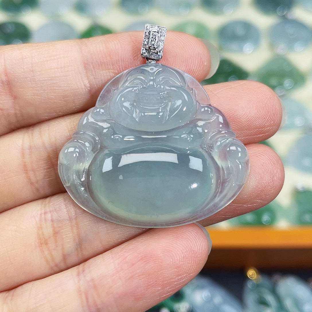 翡翠颈饰18K金镶嵌吊坠