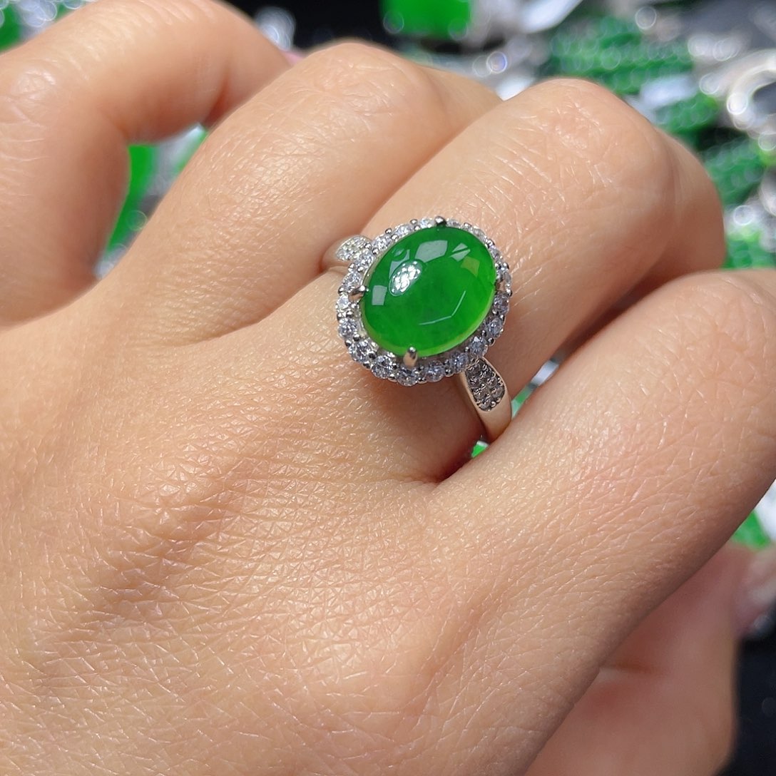 翡翠颈饰银S925镶嵌翡翠