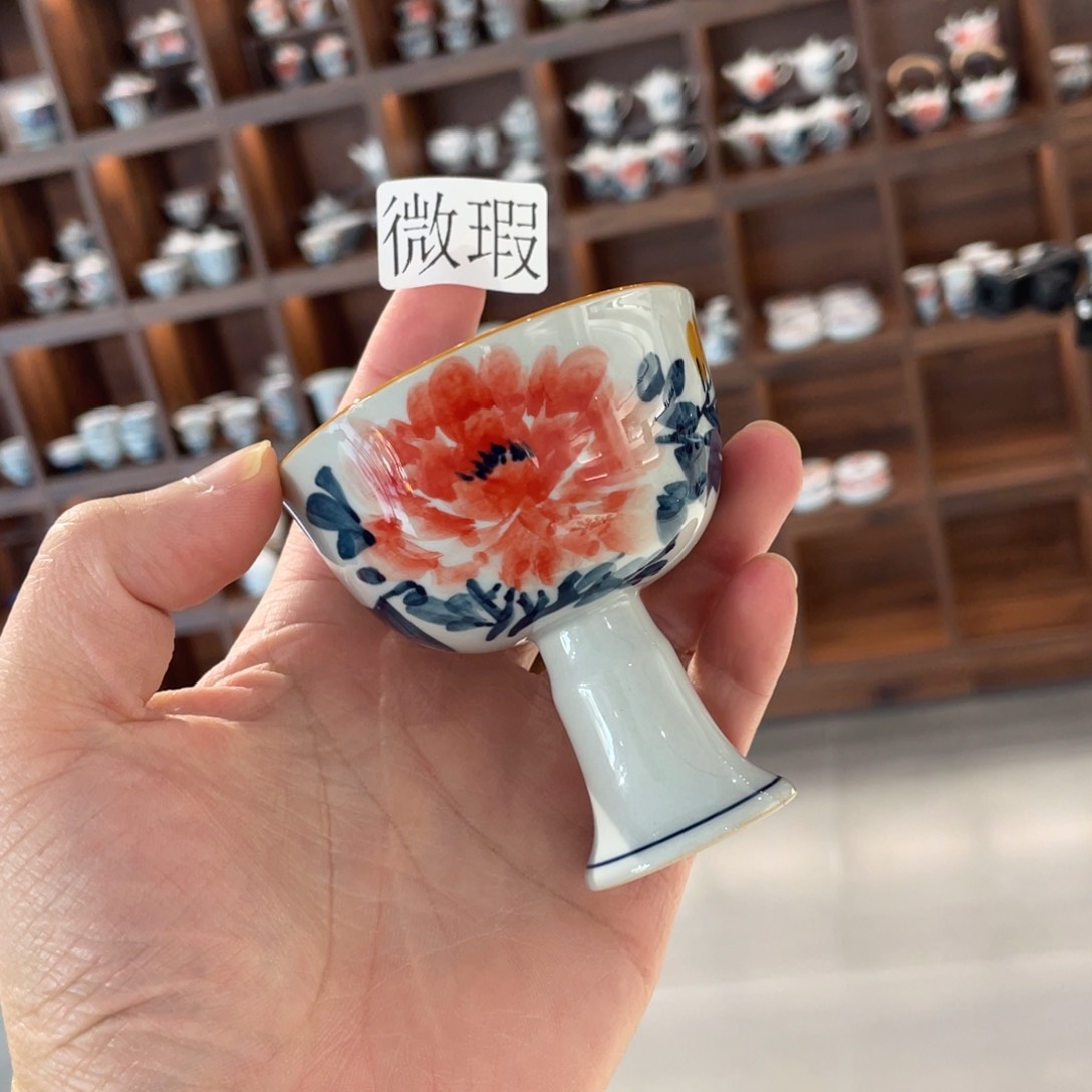 釉下手绘茶具微瑕
