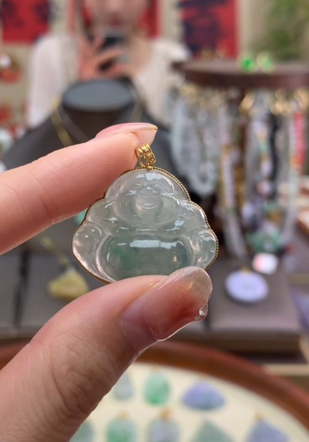 天然a货翡翠吊坠