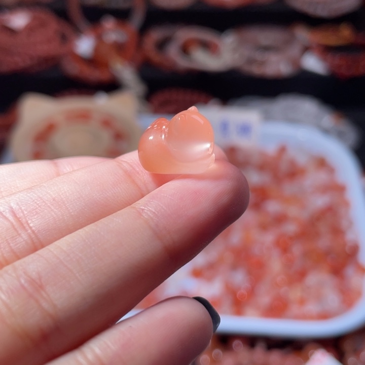 南红玛瑙未镶嵌无相猫1306