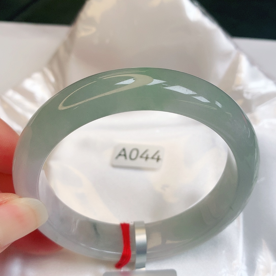 【闪购商品】翡翠手镯未镶嵌缅甸天然a货翡翠