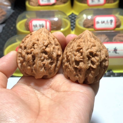 文玩核桃吊坠41全品大沽石49.7克