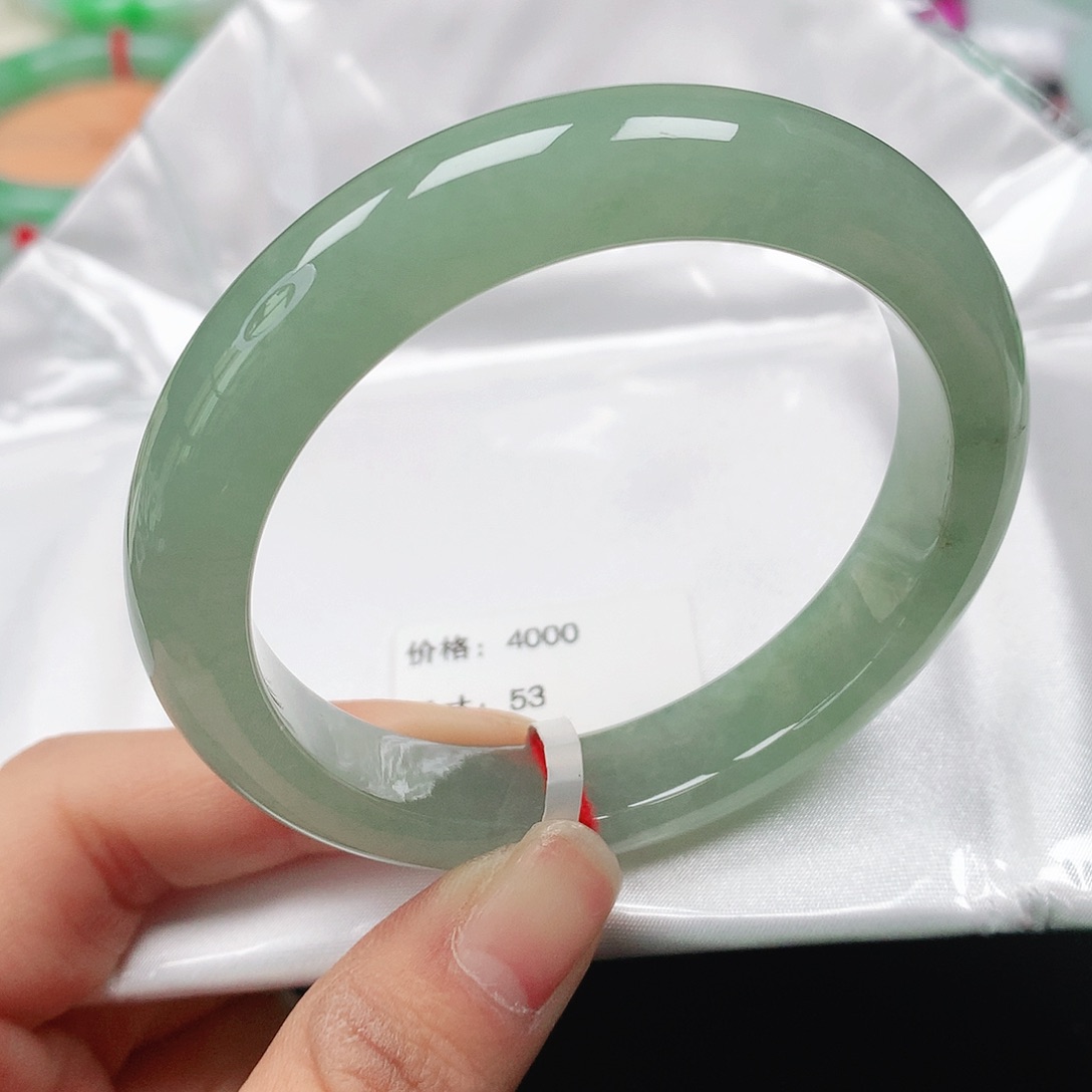 翡翠手镯未镶嵌天然翡翠手镯53