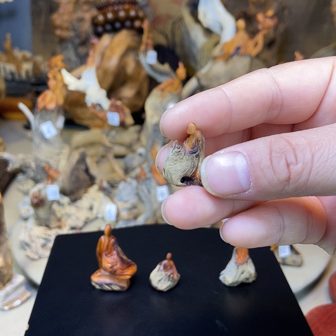 君***～柏木（崖柏）精品无相手把件