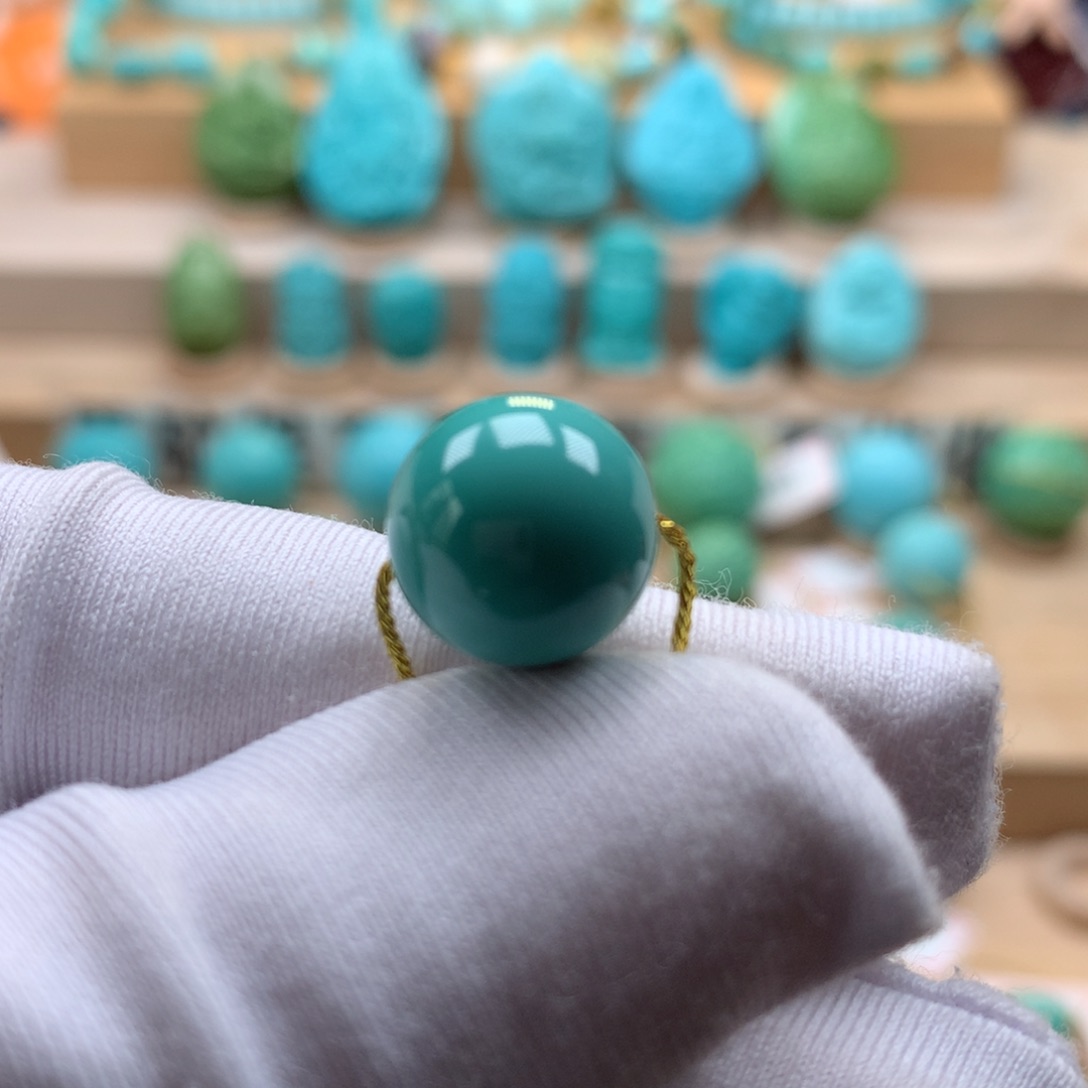 未镶嵌绿松石珠宝奇石