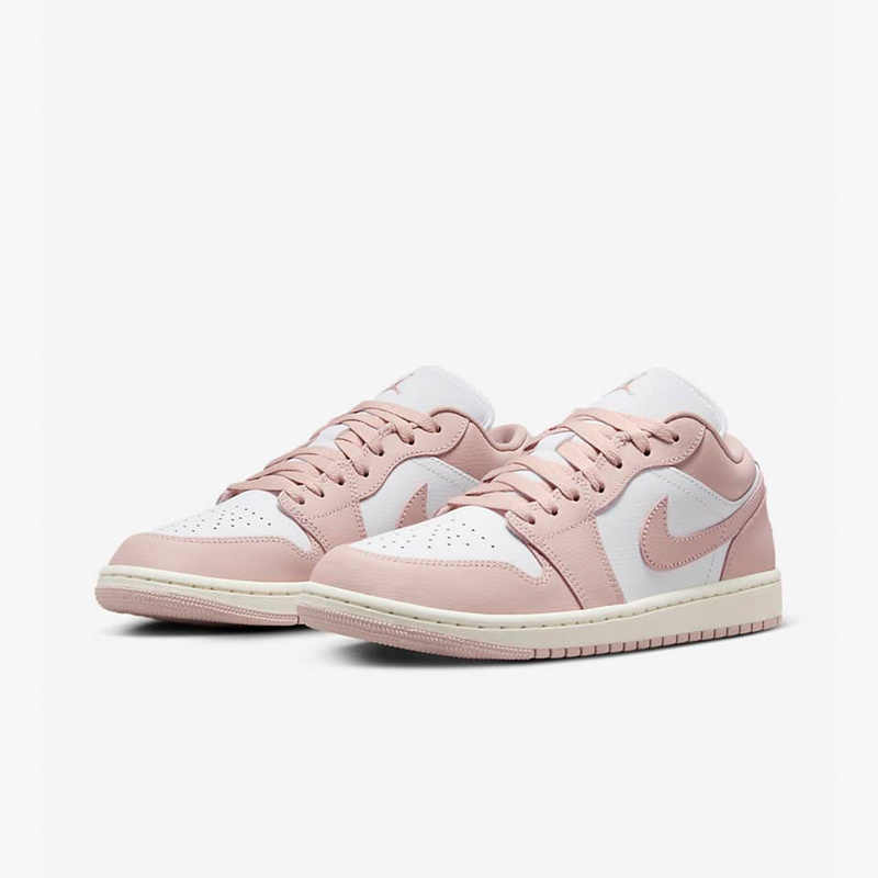 NIKE/耐克AJ1板鞋运动鞋女子刺绣低帮缓震轻便休闲耐磨DC0774
