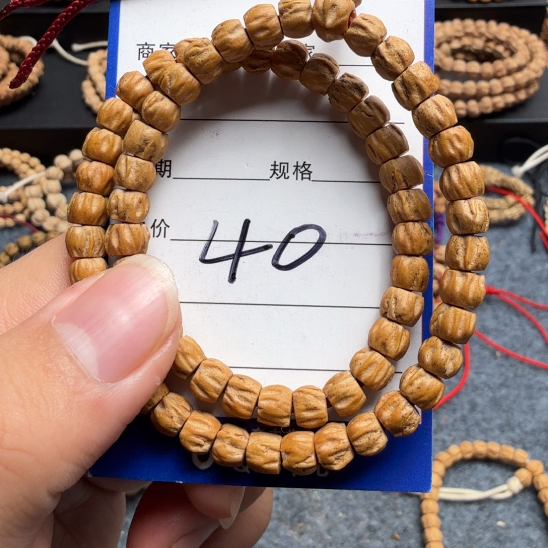 柏香籽/百香籽手串40