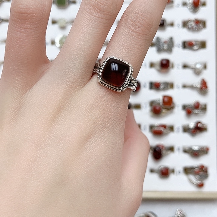 血珀戒指银S925镶嵌天然