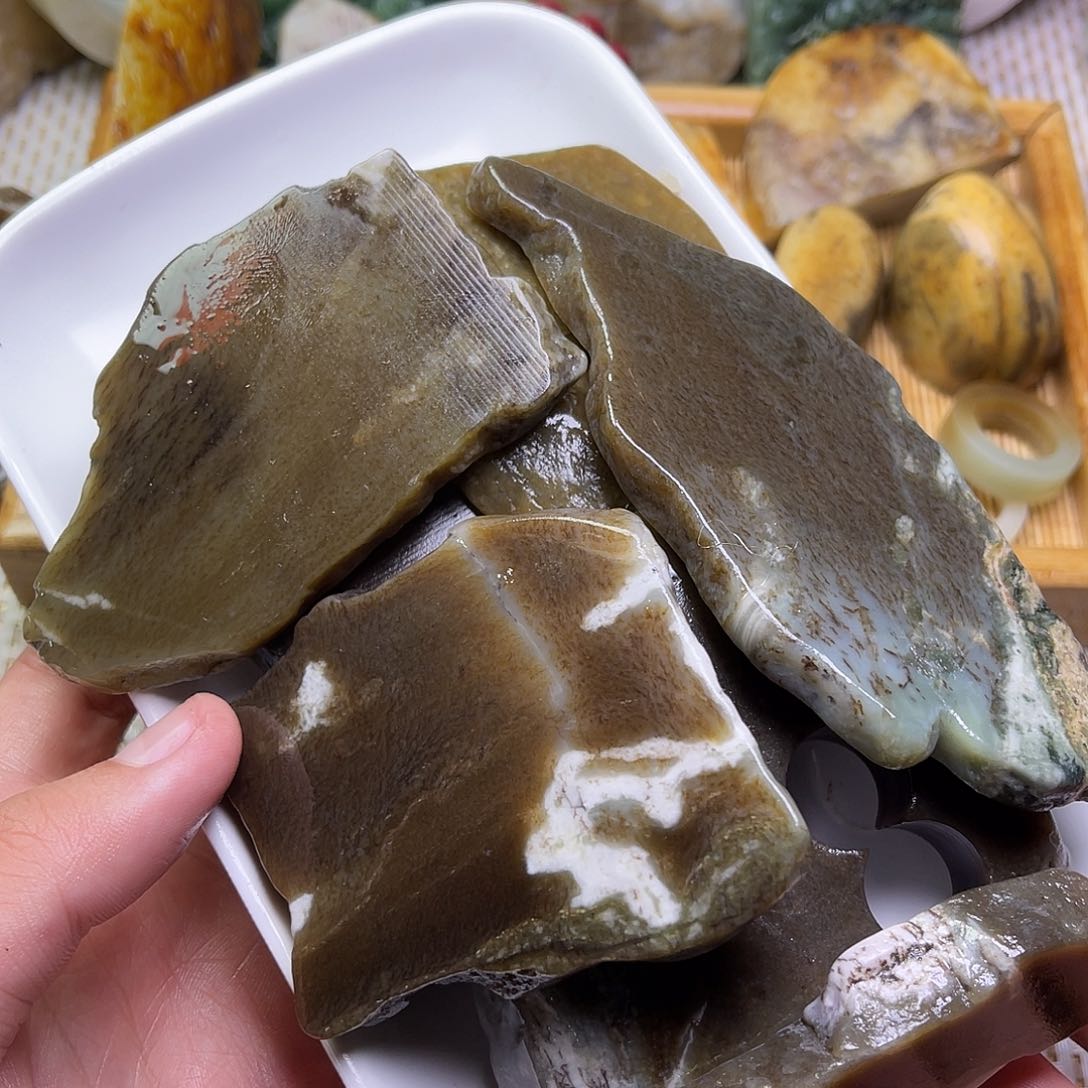 未镶嵌和田玉车挂