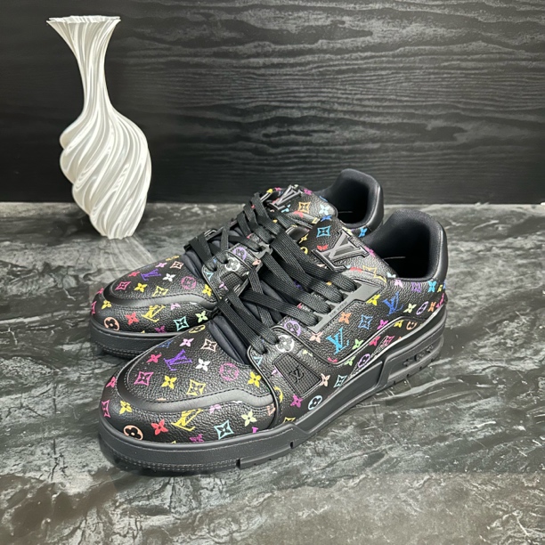99新 LouisVuitton/路易威登 43码/黑三彩 准新 Trainer板鞋