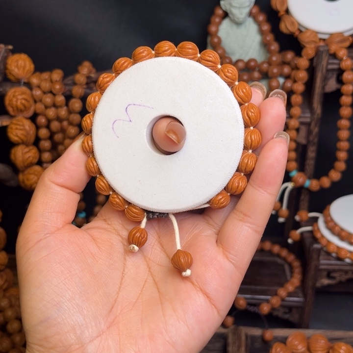 桃核手串佛手手串