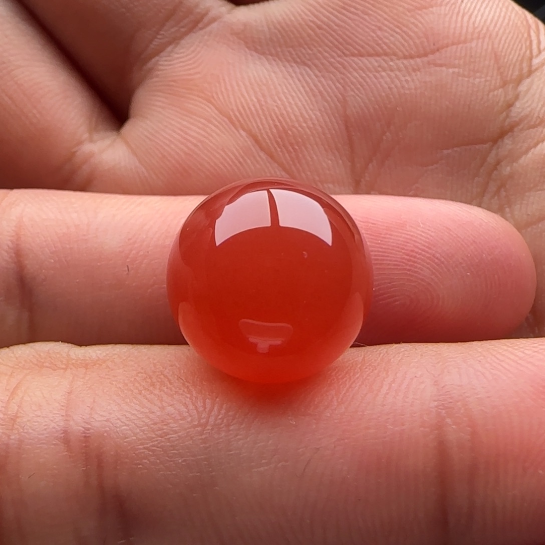 南红玛瑙圆珠13.7未镶嵌