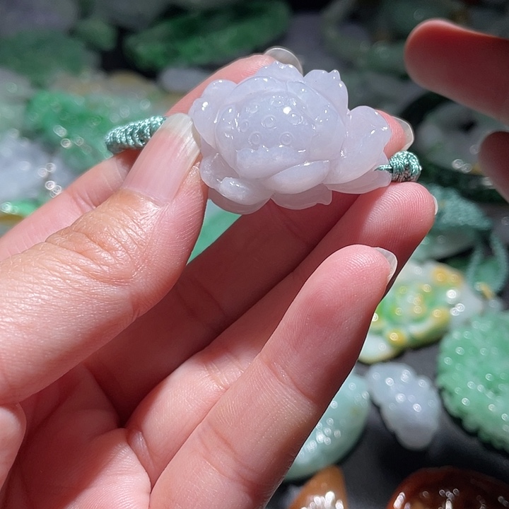 颈饰未镶嵌翡翠天