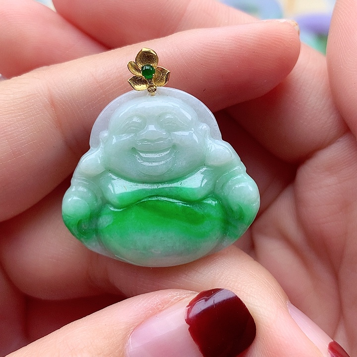 翡翠颈饰18K金镶嵌翡翠