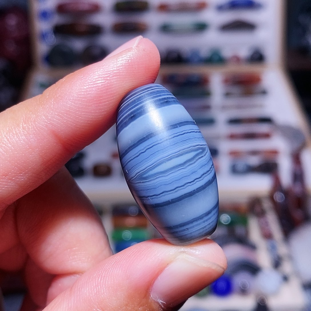 玛瑙吊坠未镶嵌…