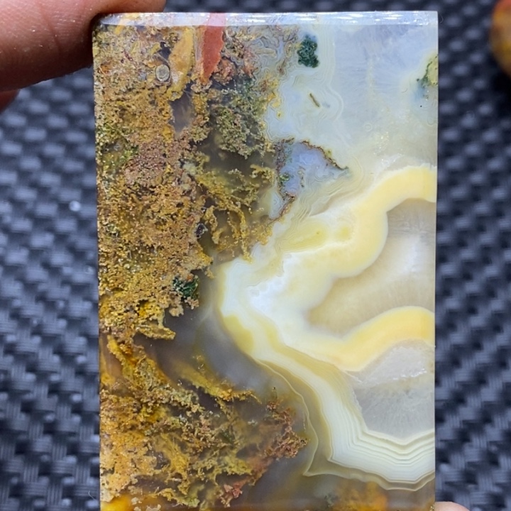 玛瑙/玉髓颈饰未镶嵌绿***湾