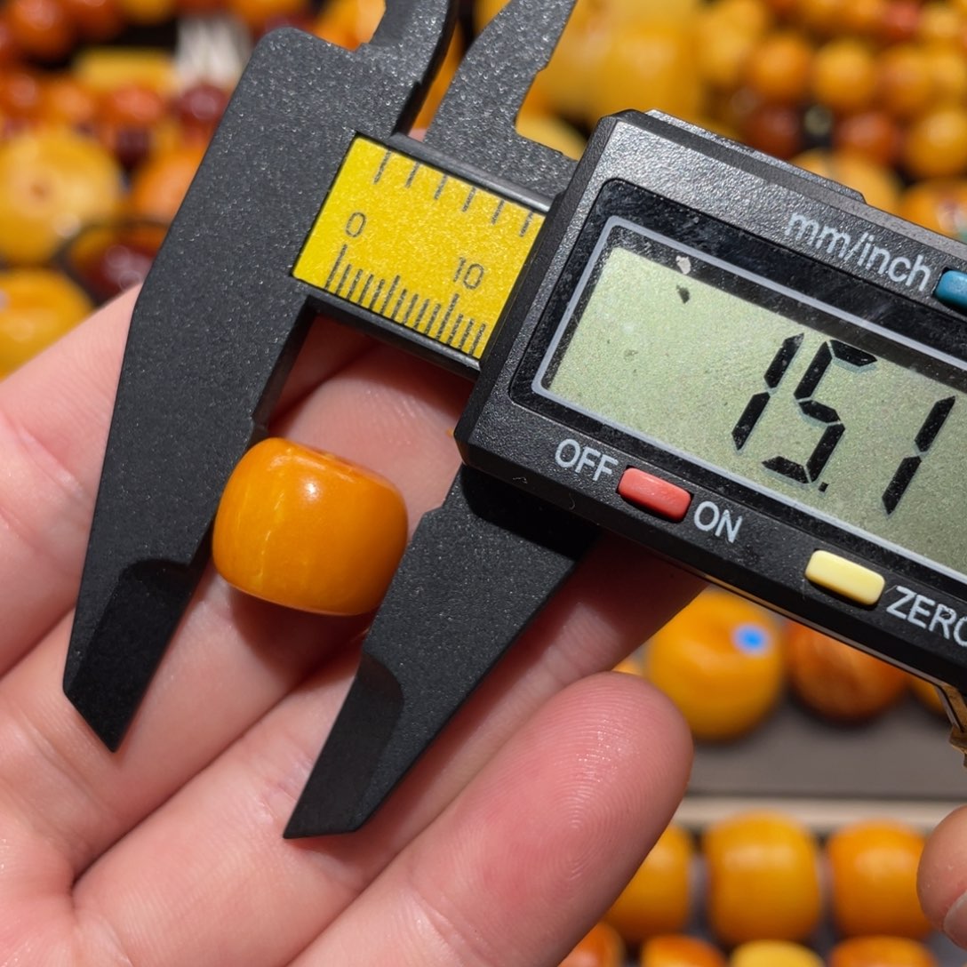 未镶嵌琥珀裸石马蹄