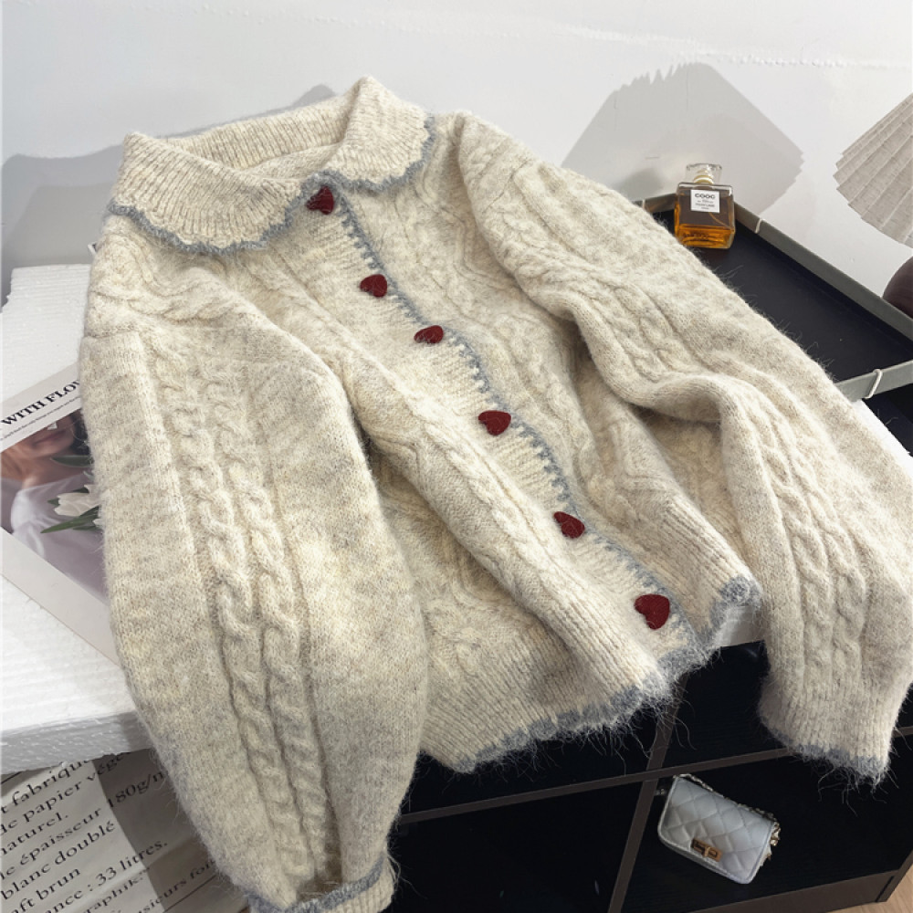 2025时尚女装毛衣减龄复古翻领外套女开衫秋冬穿搭宽松百撘针织衫