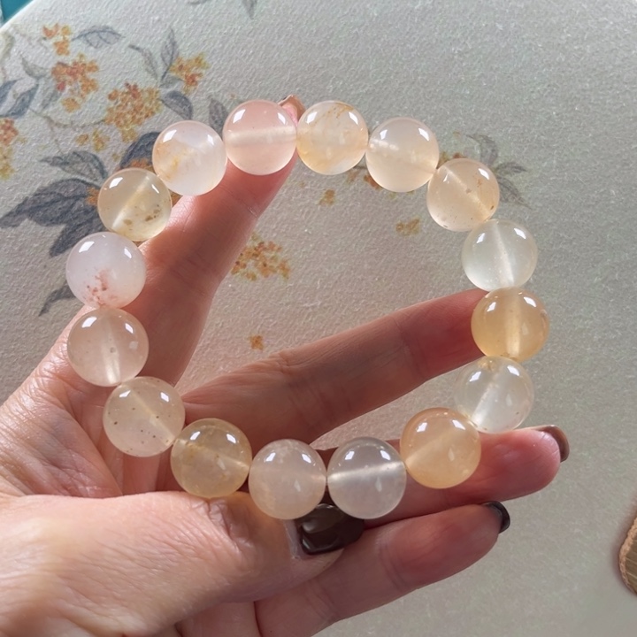 石英质玉未镶嵌手链