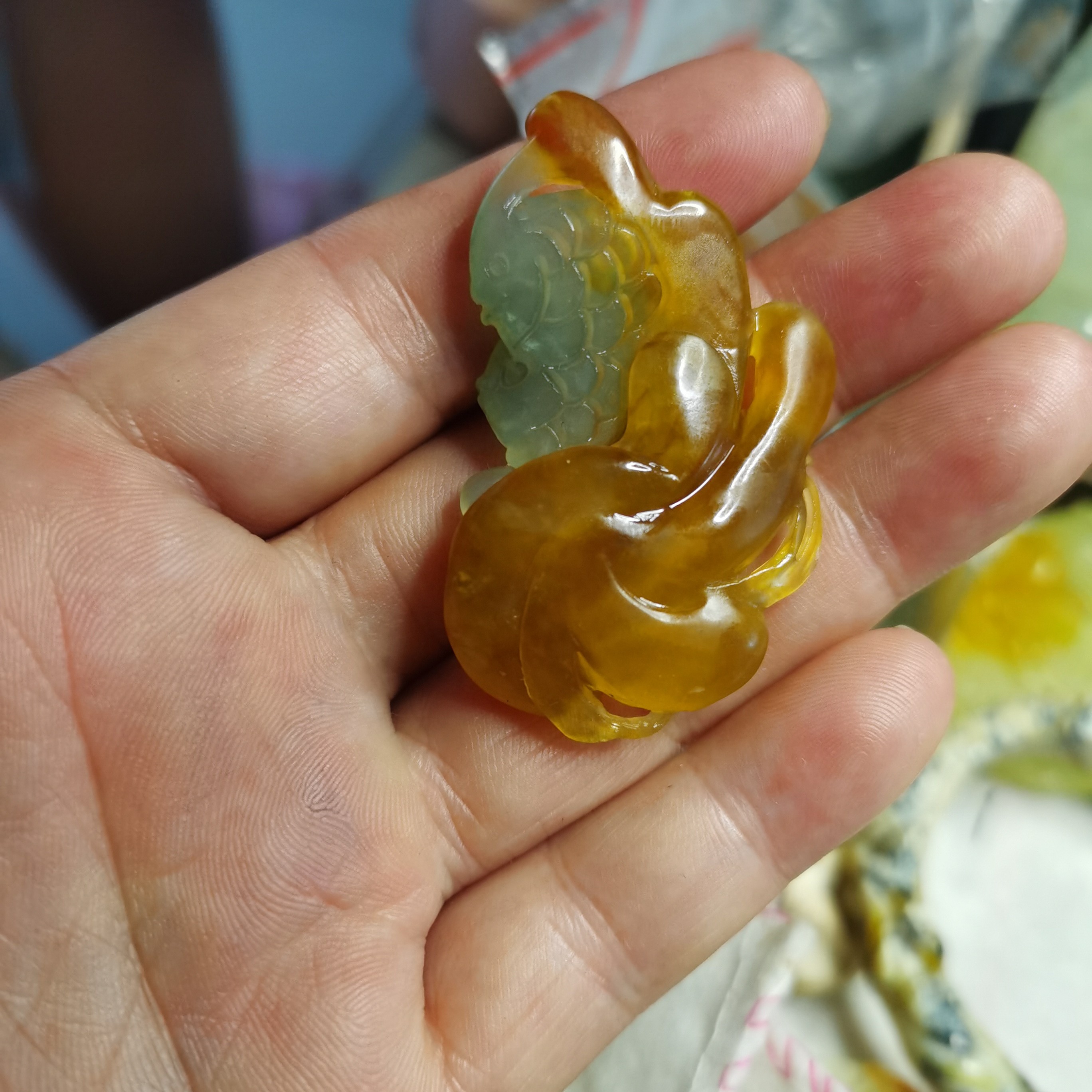 非金属大理石吊坠 手工雕刻精美多样发货