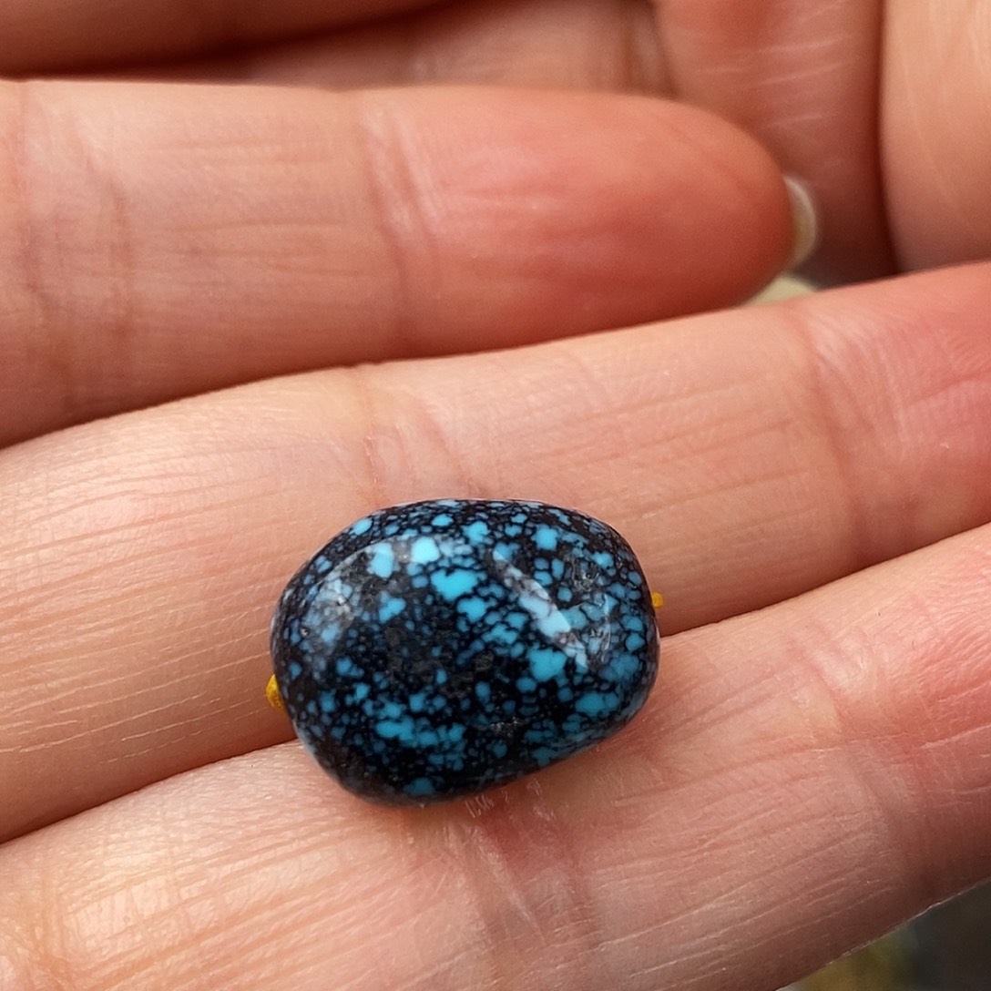 绿松石未镶嵌原矿