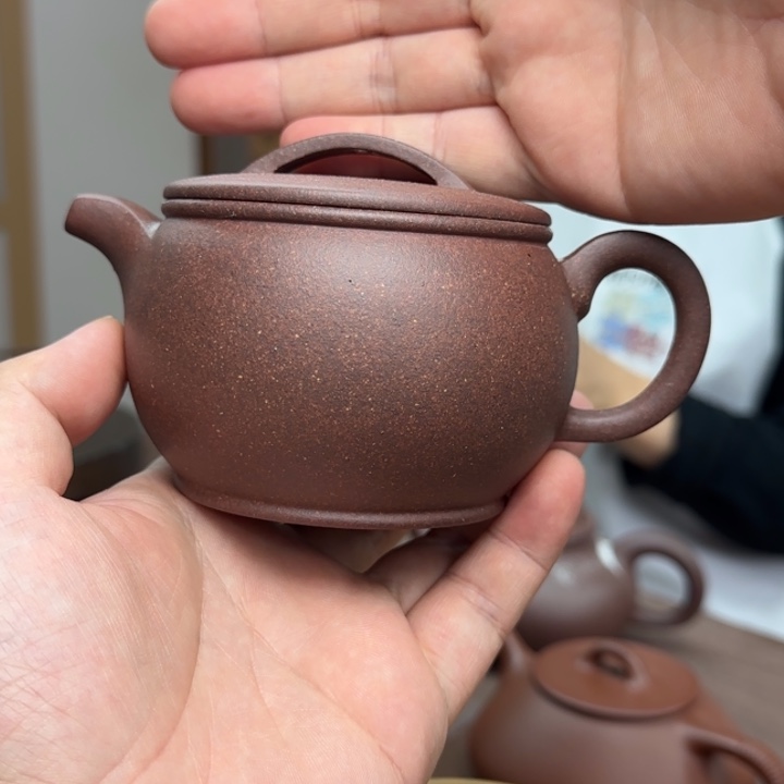 茶壶紫砂底槽清汉瓦壶特价240CC