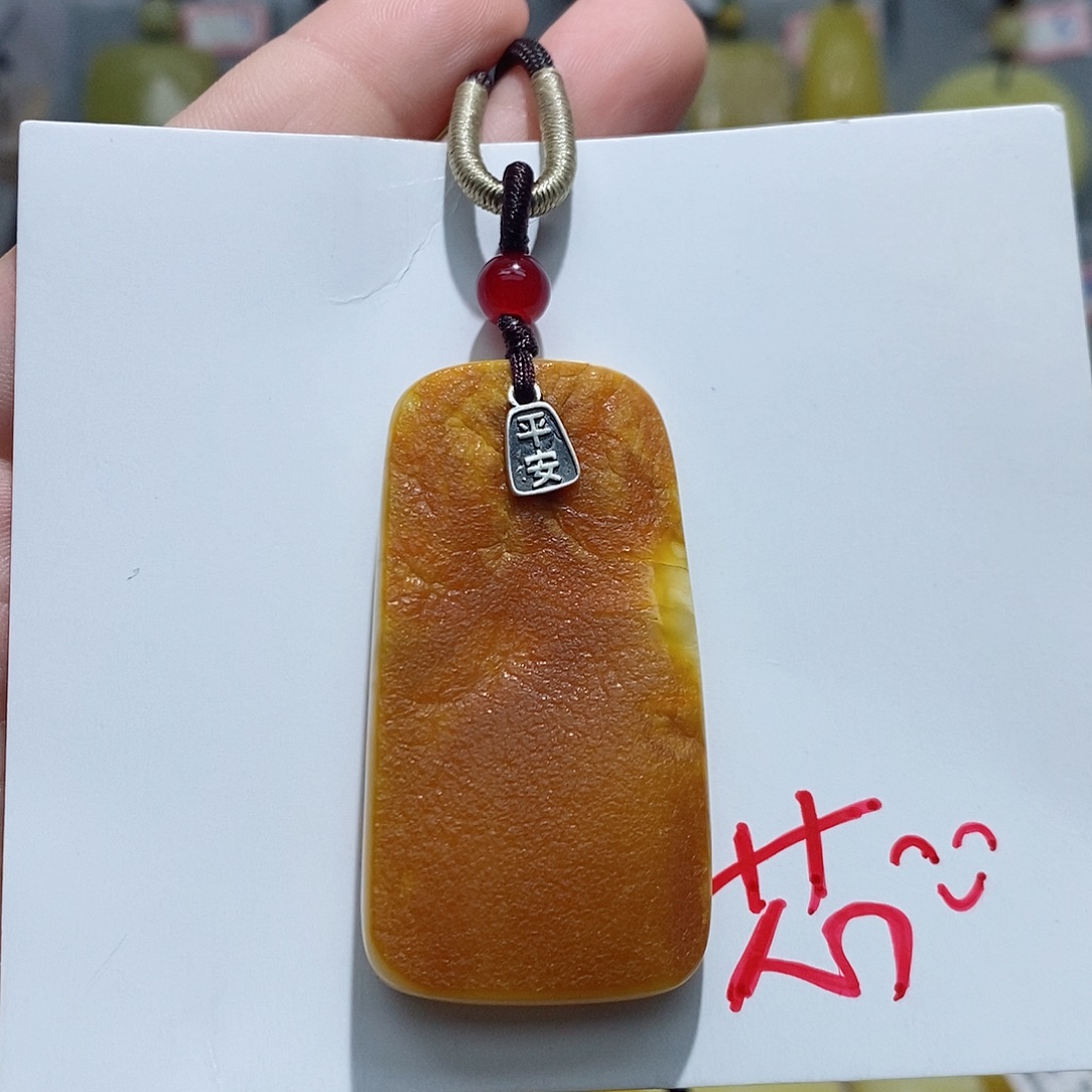 定制琥珀未镶嵌蜜蜡