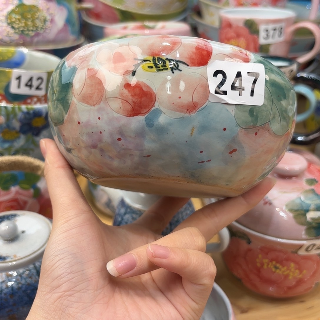 瓷片兔兔哈哈哈哈哈好