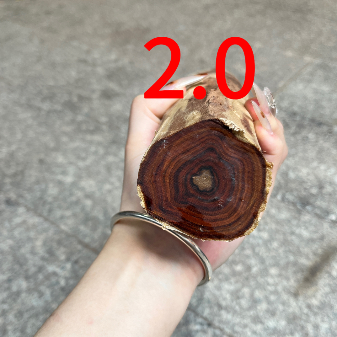 海南黄花梨手串对眼鬼脸2.0×12k 定制不退不换