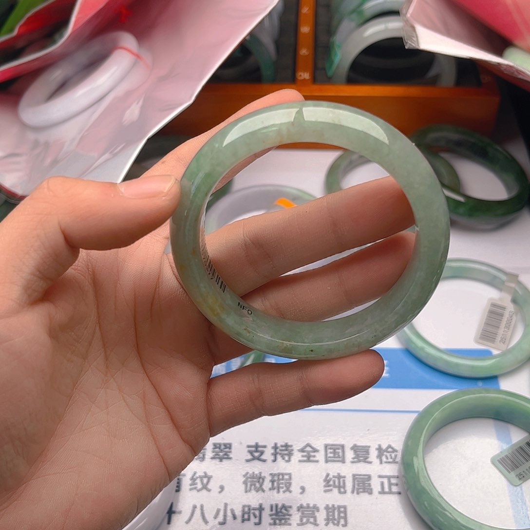 未镶嵌手镯翡翠5859x5. 86