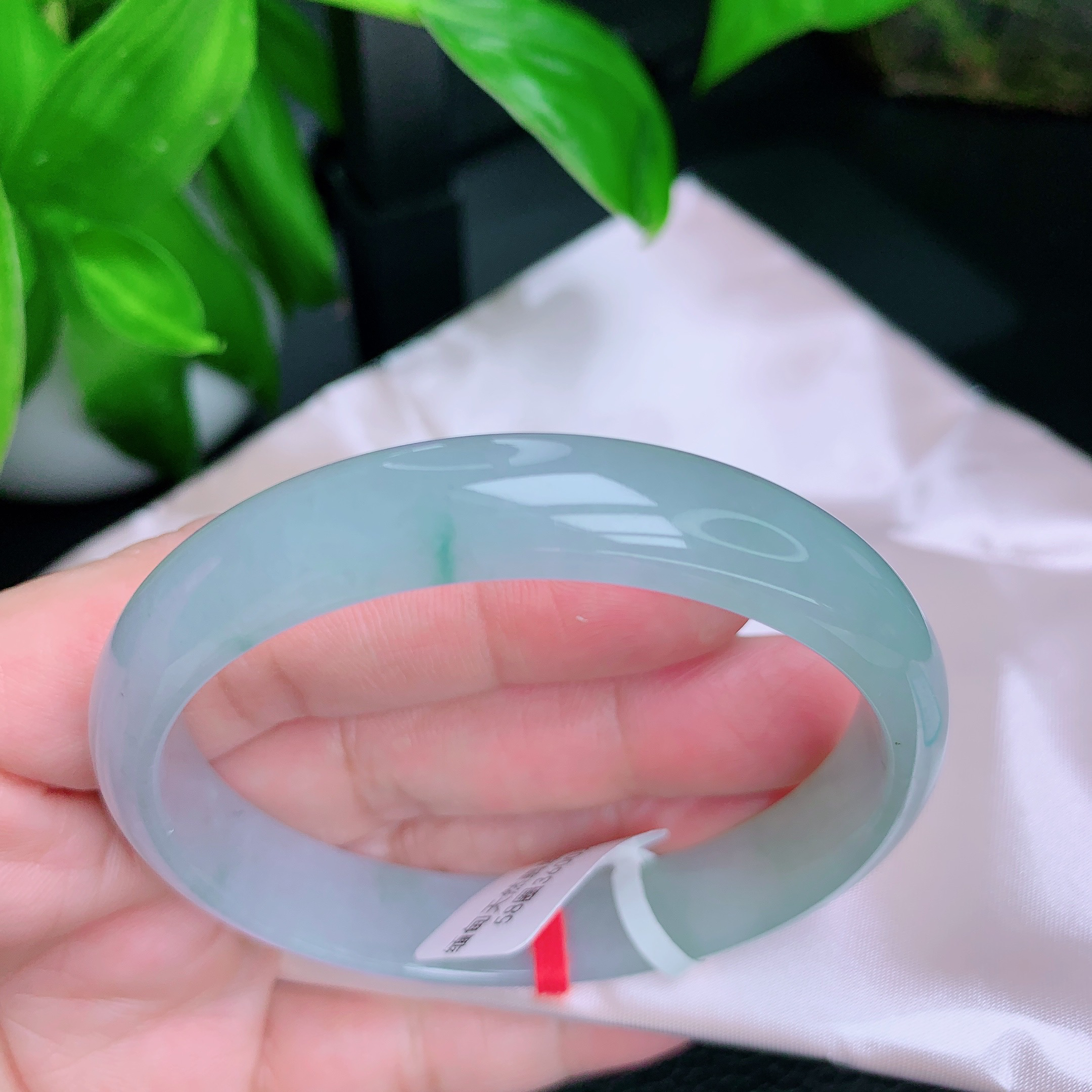 缅甸天然翡翠A货正圈58