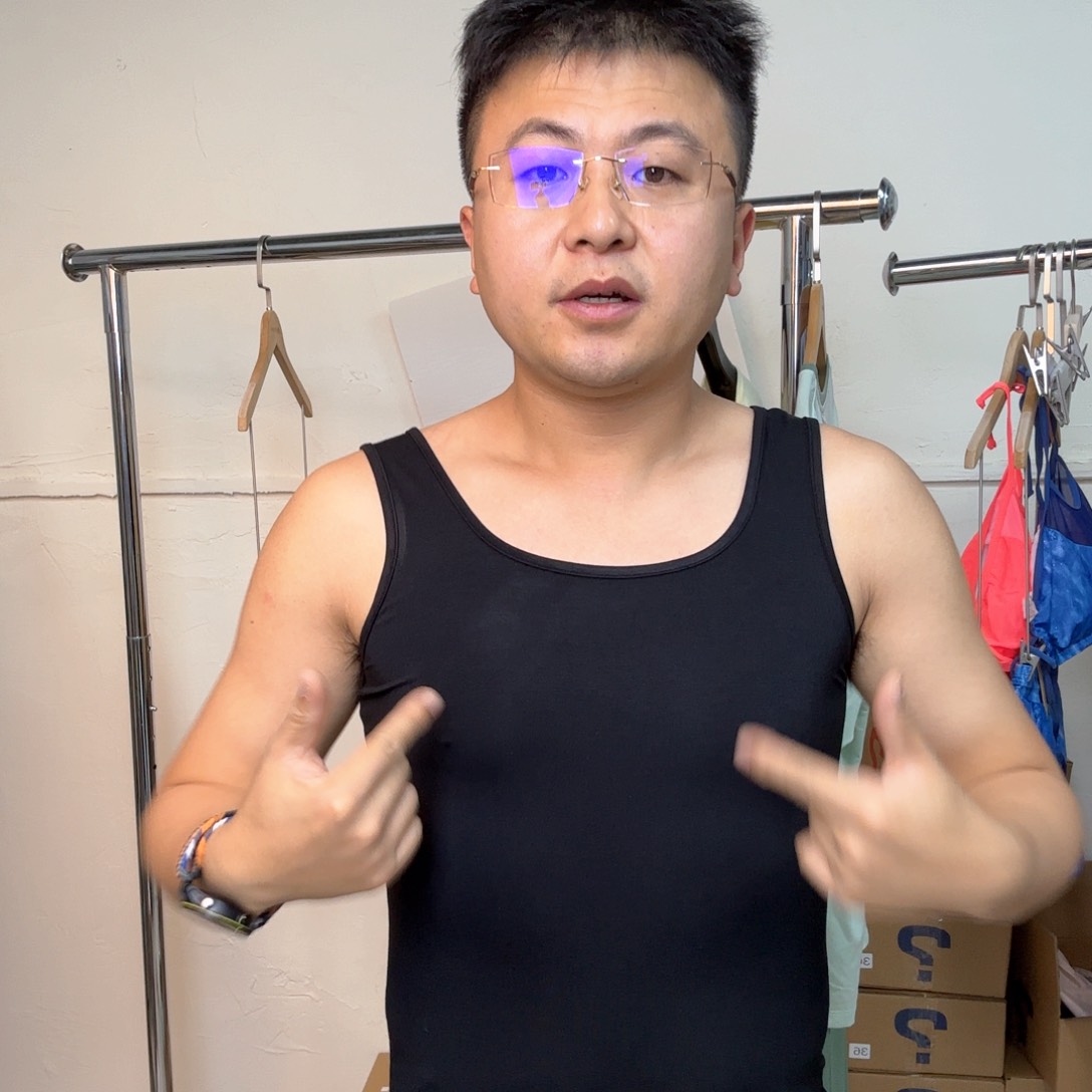 棉W171黑色宽肩90-135