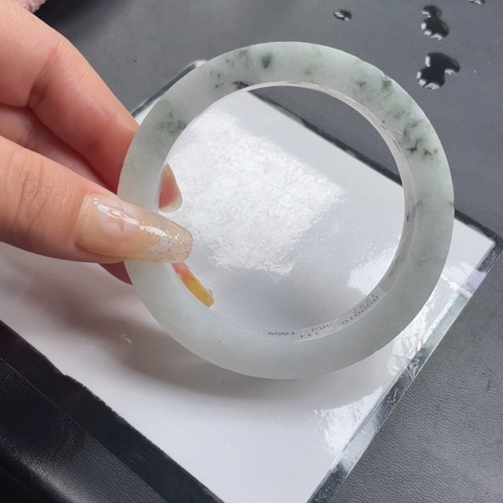 定制翡翠翡翠手镯未镶嵌