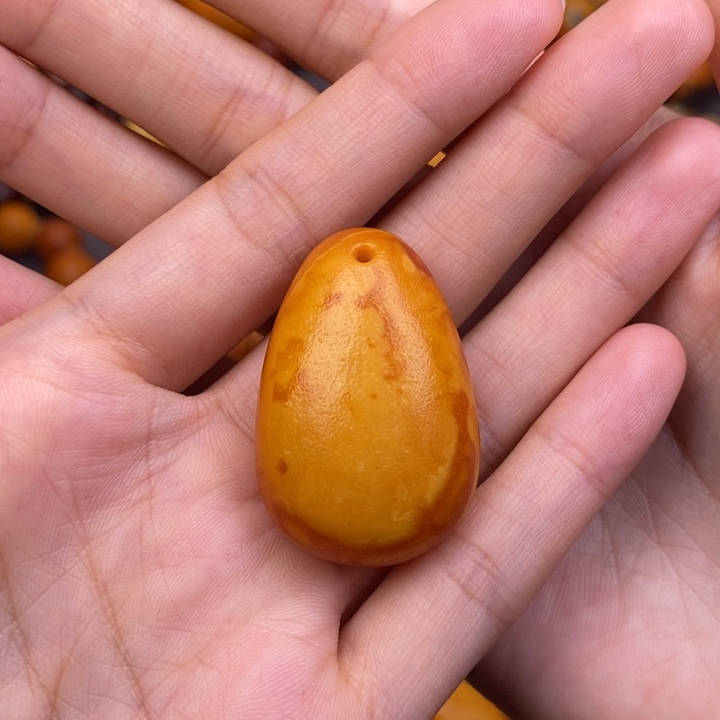 琥珀未镶嵌裸石蜜蜡M