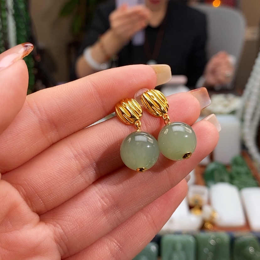 【闪购商品】项链银S925镶嵌和田玉耳饰