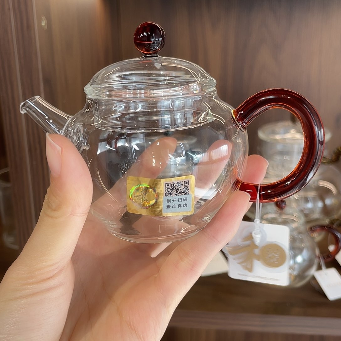 禾器琥珀色瑄玉壶1个