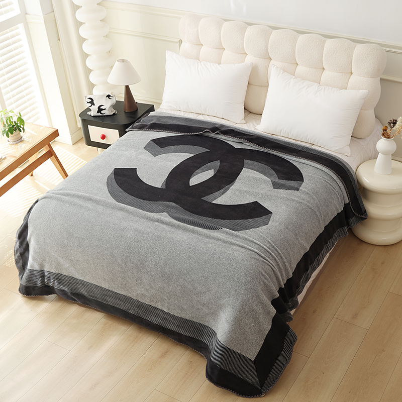 双层款仿羊绒毯学生四季亲肤除湿透气床单双人床磨毛榻榻米