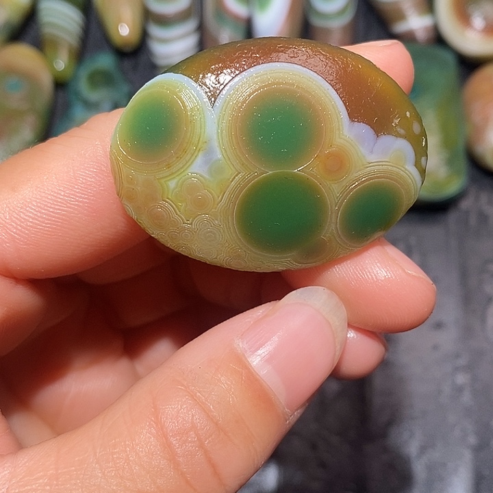 玛瑙/玉髓合金颈饰
