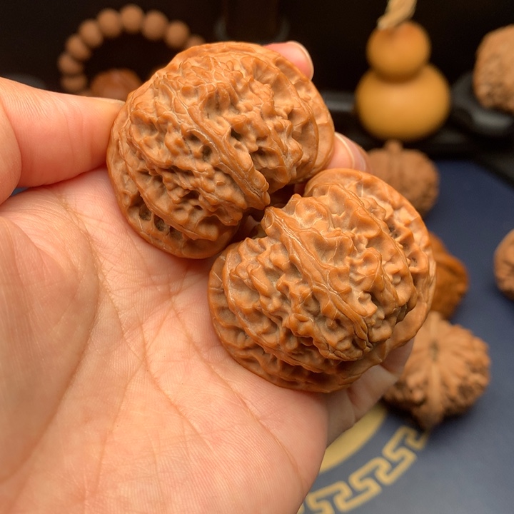 文玩核桃把件43全品苹果园