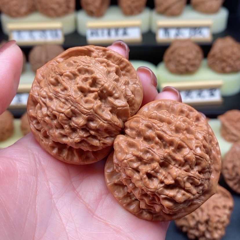 【闪购商品】文玩核桃吊坠格***头官帽