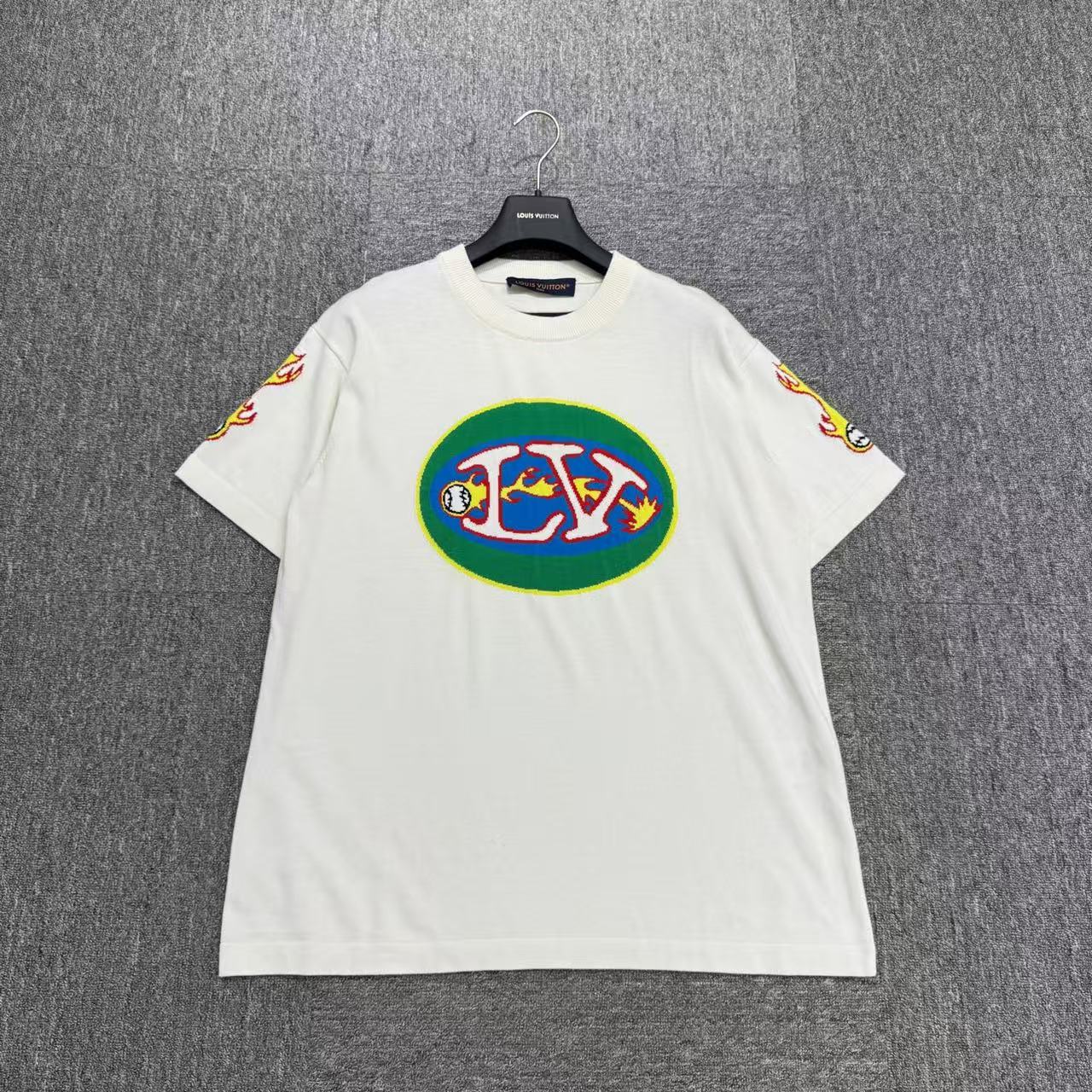 99新 LouisVuitton/路易威登 火焰针织短袖/M码/编码17169