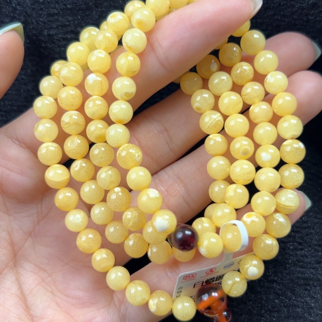 未镶嵌琥珀珠宝奇石