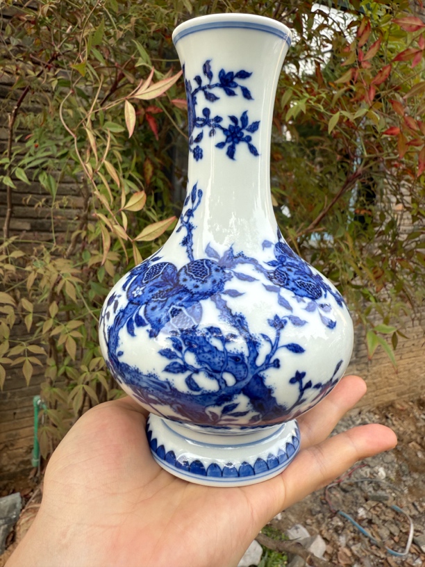 青花柴窑九石榴赏瓶