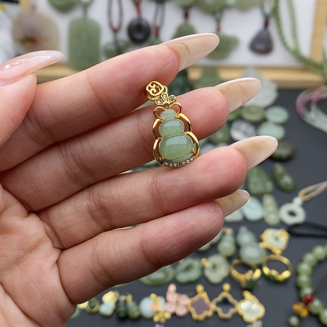 和田玉吊坠(不含链)银S925镶嵌