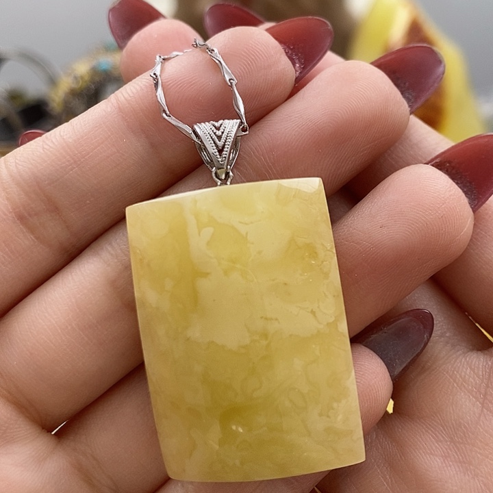 琥珀颈饰银S925镶嵌吊坠