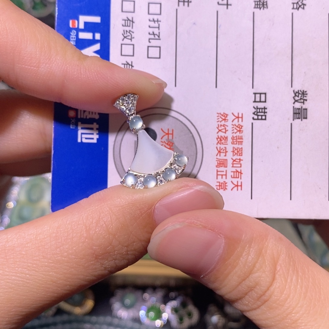 翡翠银S925镶嵌颈饰