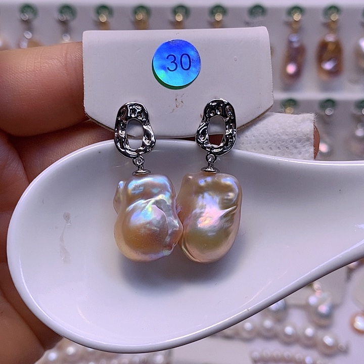 颈饰未镶嵌淡水珍珠