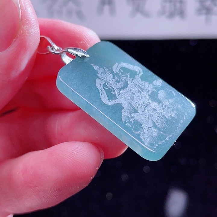 翡翠颈饰未镶嵌9999999999