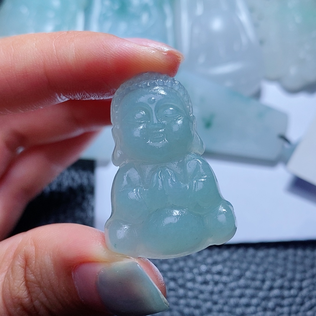 石***皮定制翡翠未镶嵌毛货付款后确认抛光